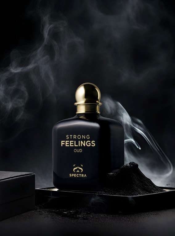 Strong Feelings Oud, perfume árabe oriental gourmand de Dubái disponible en Chile