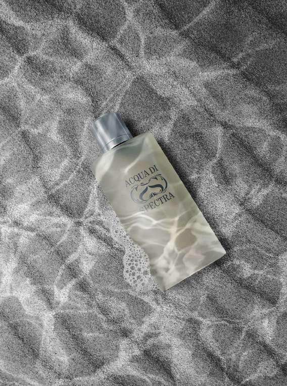Acqua Di Spectra, perfume árabe oriental floral de Dubái disponible en Chile