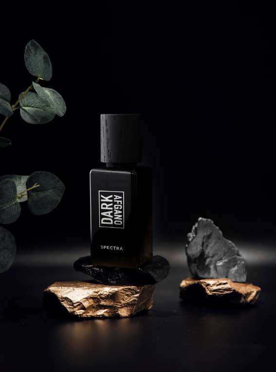 Dark Afgano, perfume árabe oriental amaderado de Dubái disponible en Chile